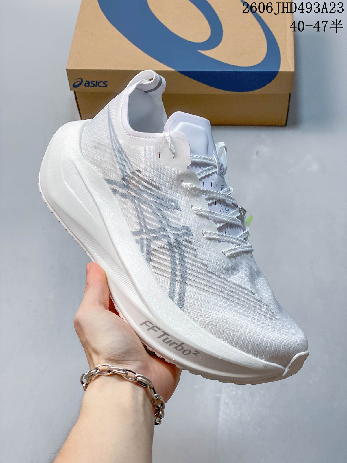 ASICS MAGIC SPEED FF TURBO Running Shoes