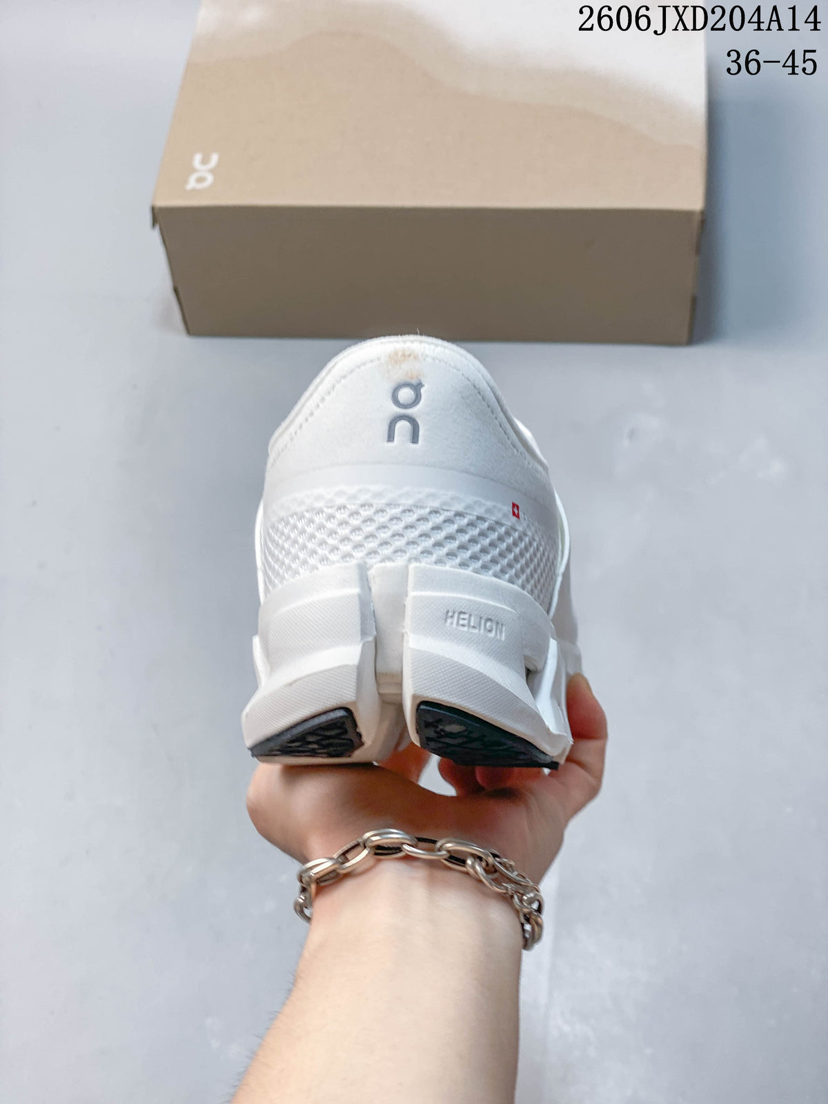 On Cloudswift Amp Running Shoes, White, 06JXD204A14_002