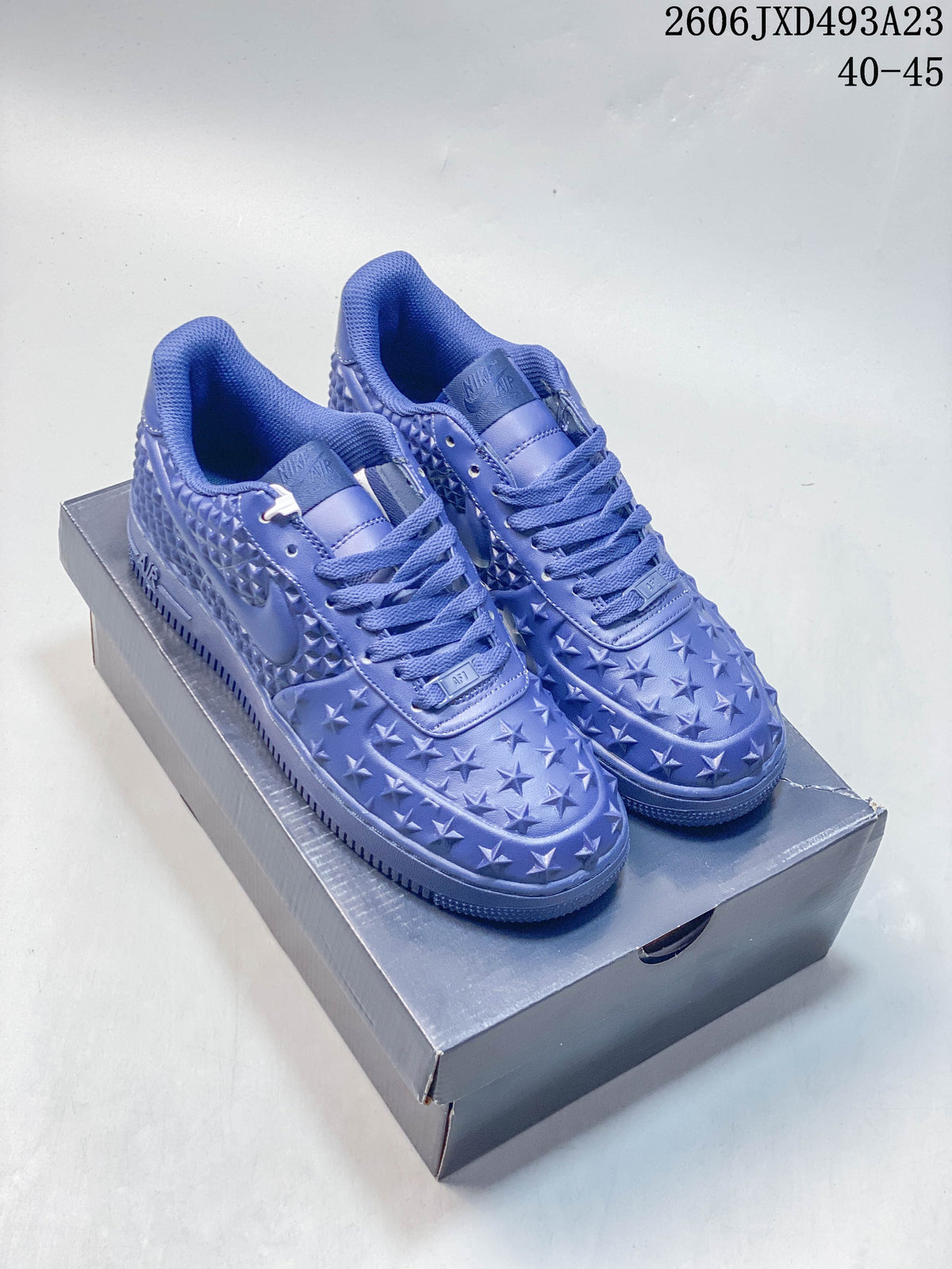 Nike Air Force 1 '07 Low Blue Star-Pattern Sneakers