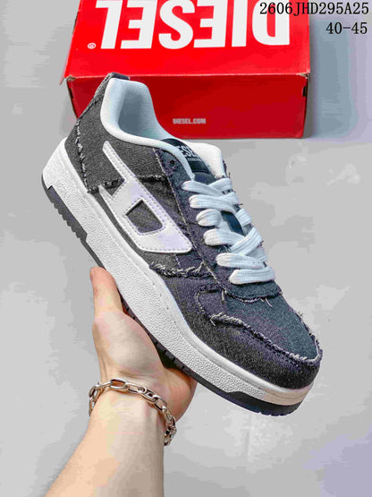 Diesel S-UKIYO V2 Low-Top Sneakers in Denim
