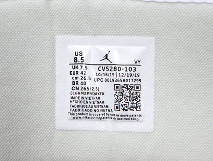 Interior size label showing US 8.5, UK 7.5, EUR 42, CM 26.5, and style code CV5280-103.