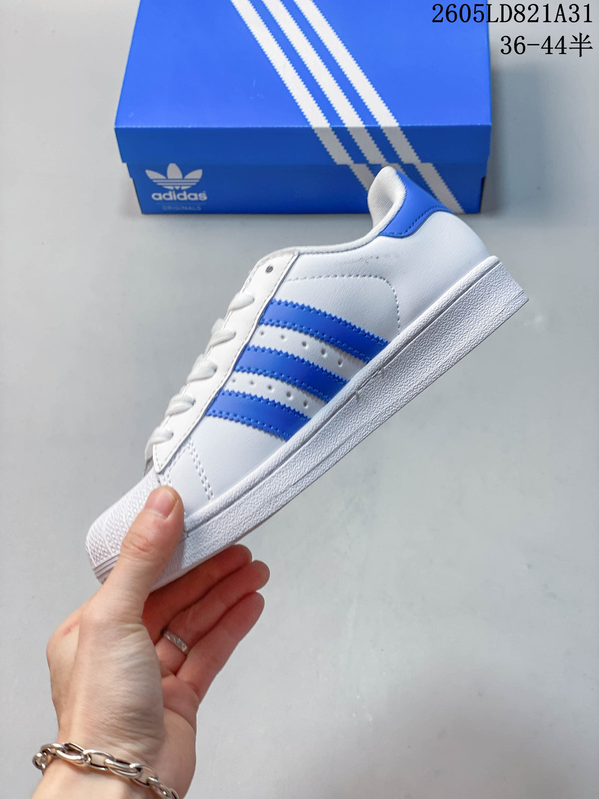 Adidas Superstar Sneakers White and Blue 2605LD821A31