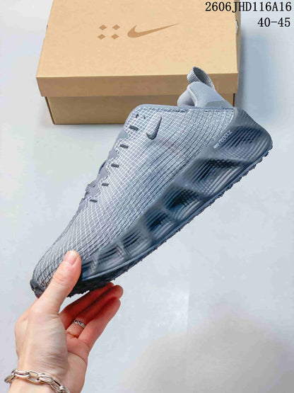 Nike Ava Rover Hs Running Shoes in Gray