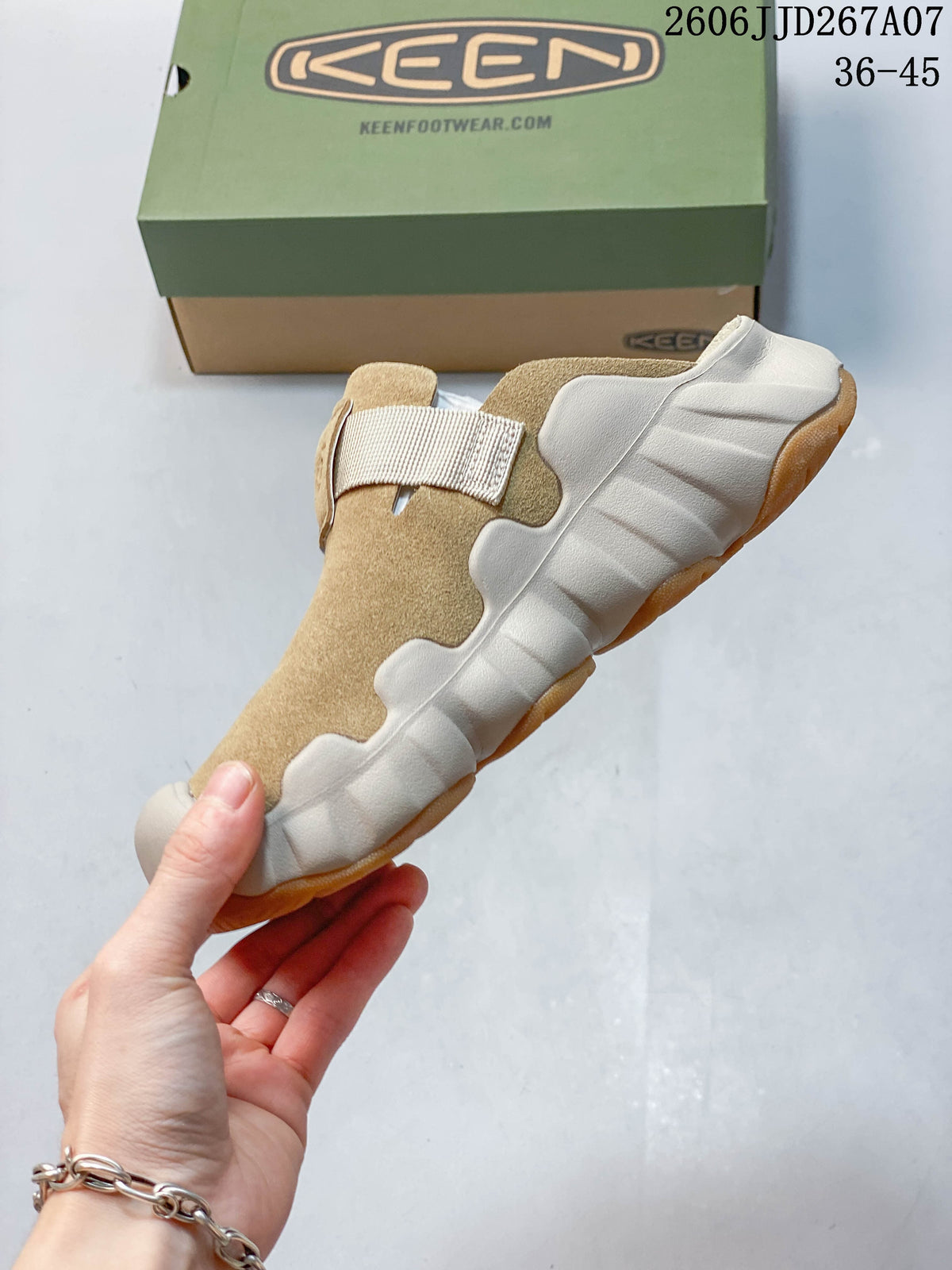 KEEN Hyperport Clog Sandal Beige 06JJD267A07