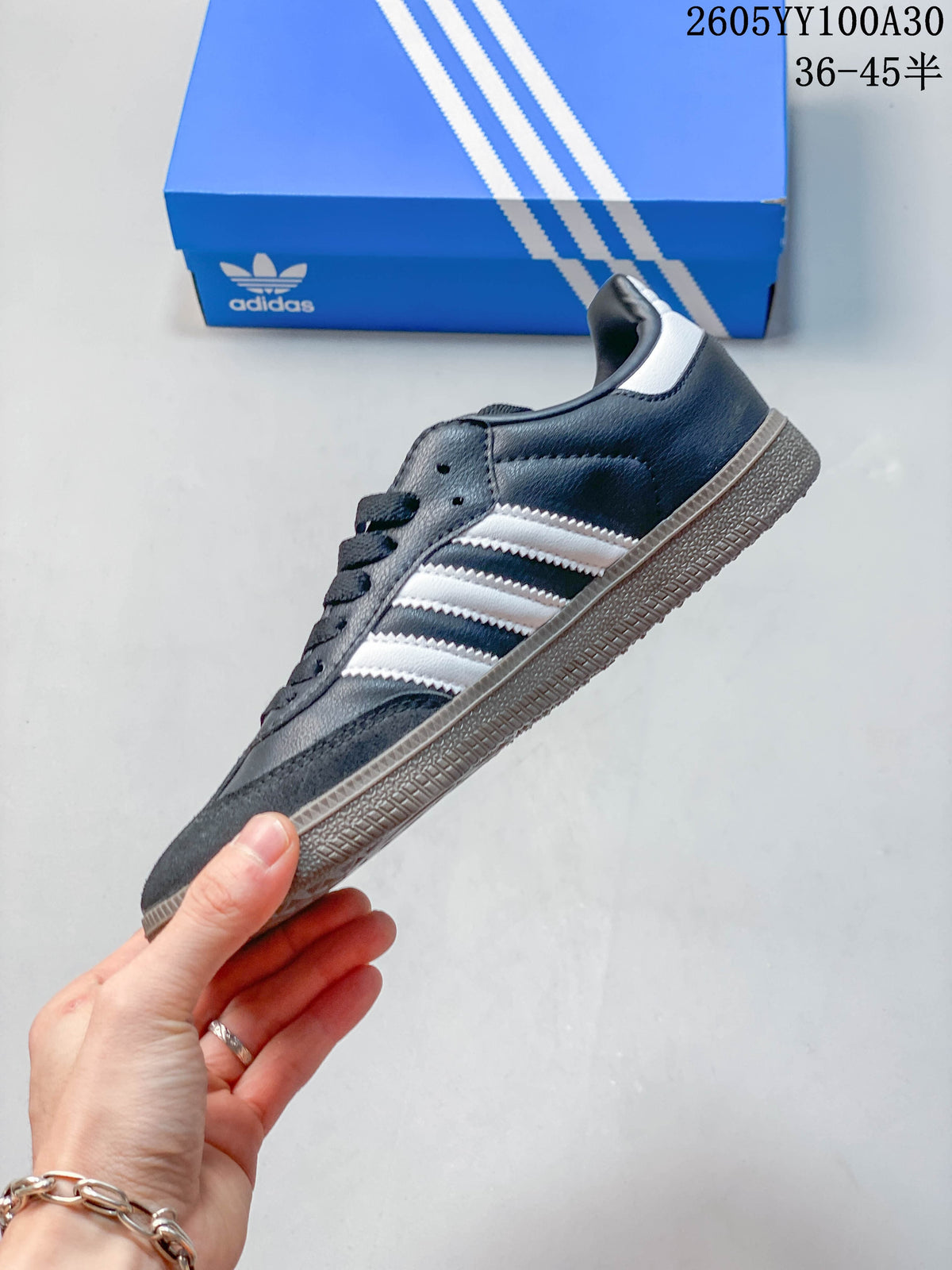 adidas Samba OG Low-Top Sneakers, Charcoal and White