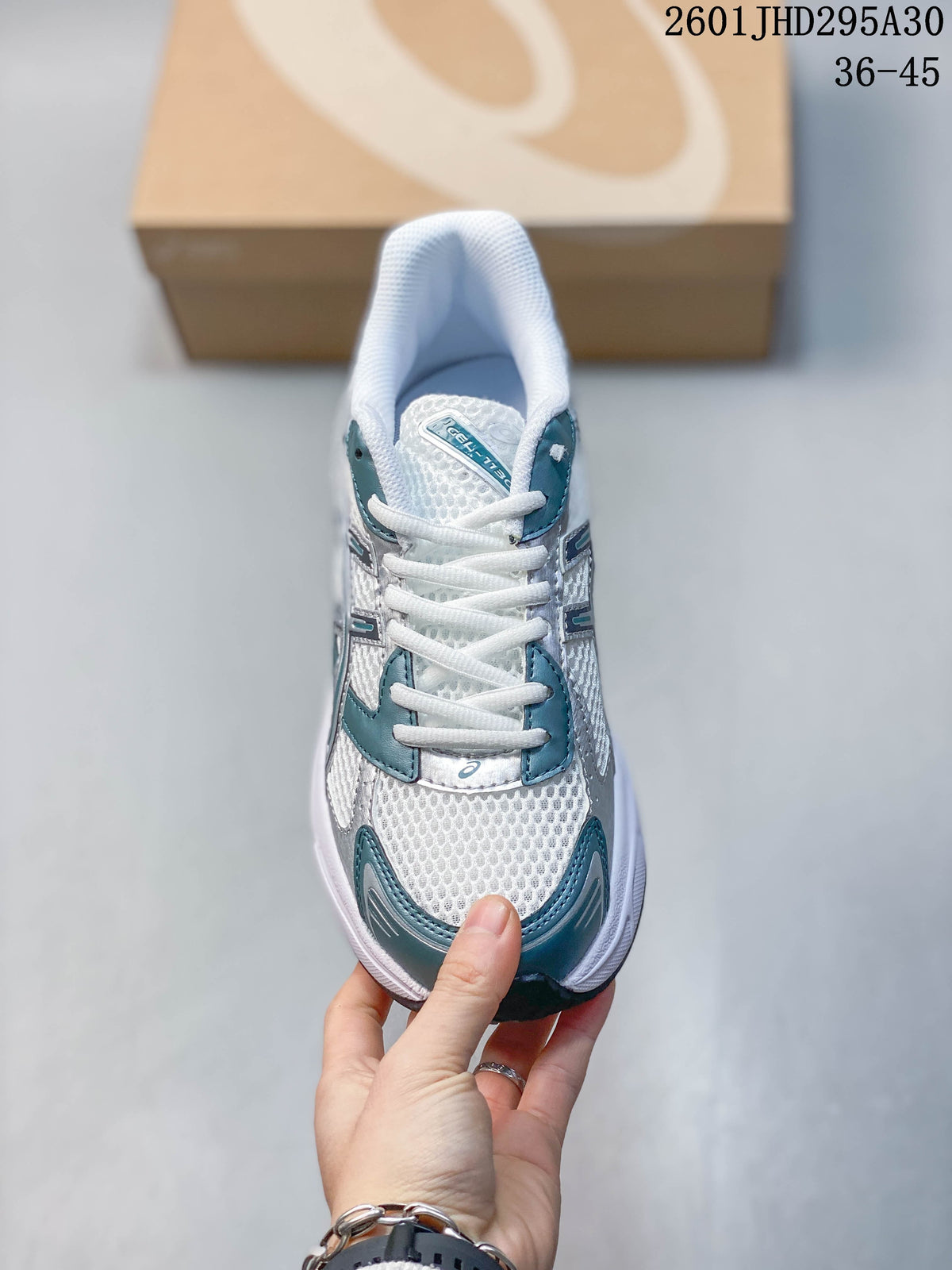 ASICS GEL-Nimbus 10.1 1203A543-400 Sneakers