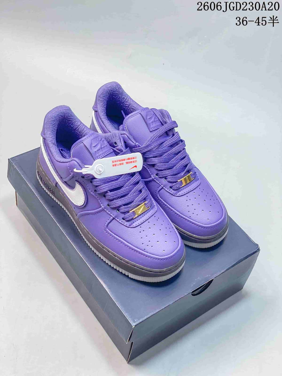 Nike Air Force 1 Low Casual Sneakers