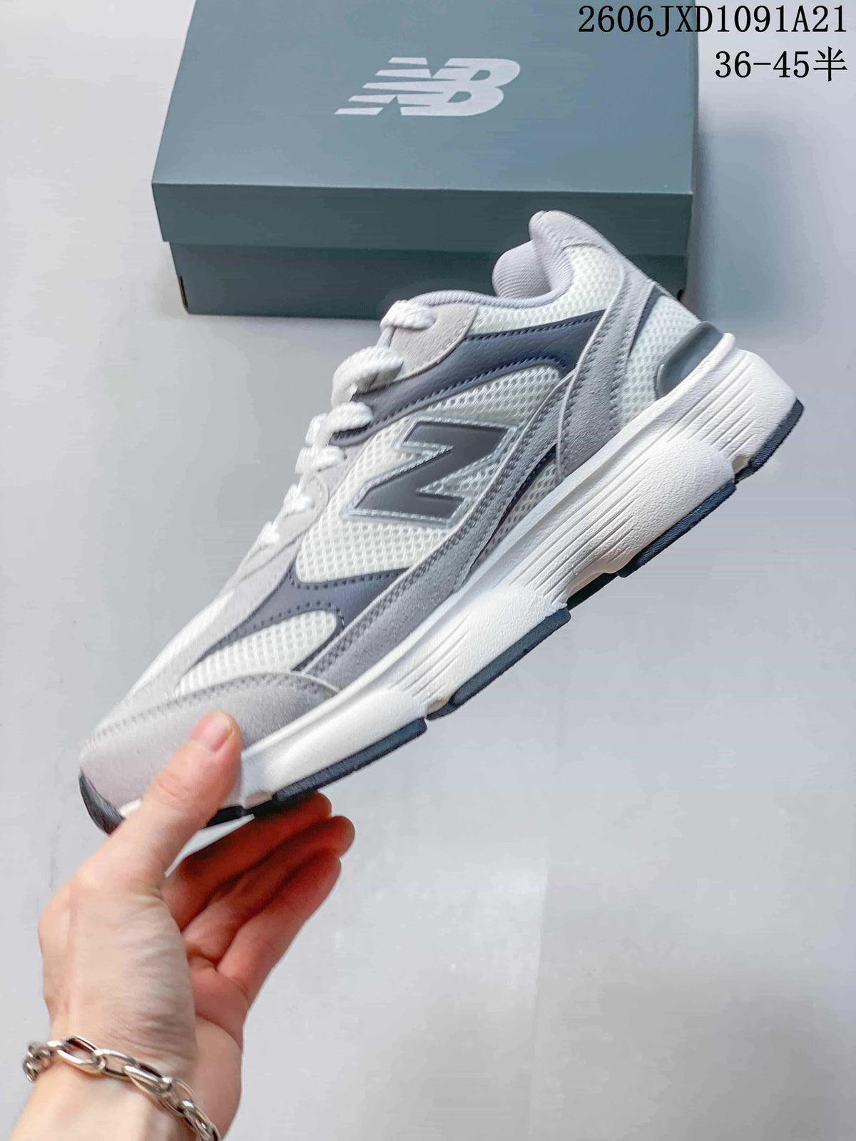 New Balance W603 Gray and White Running Sneakers