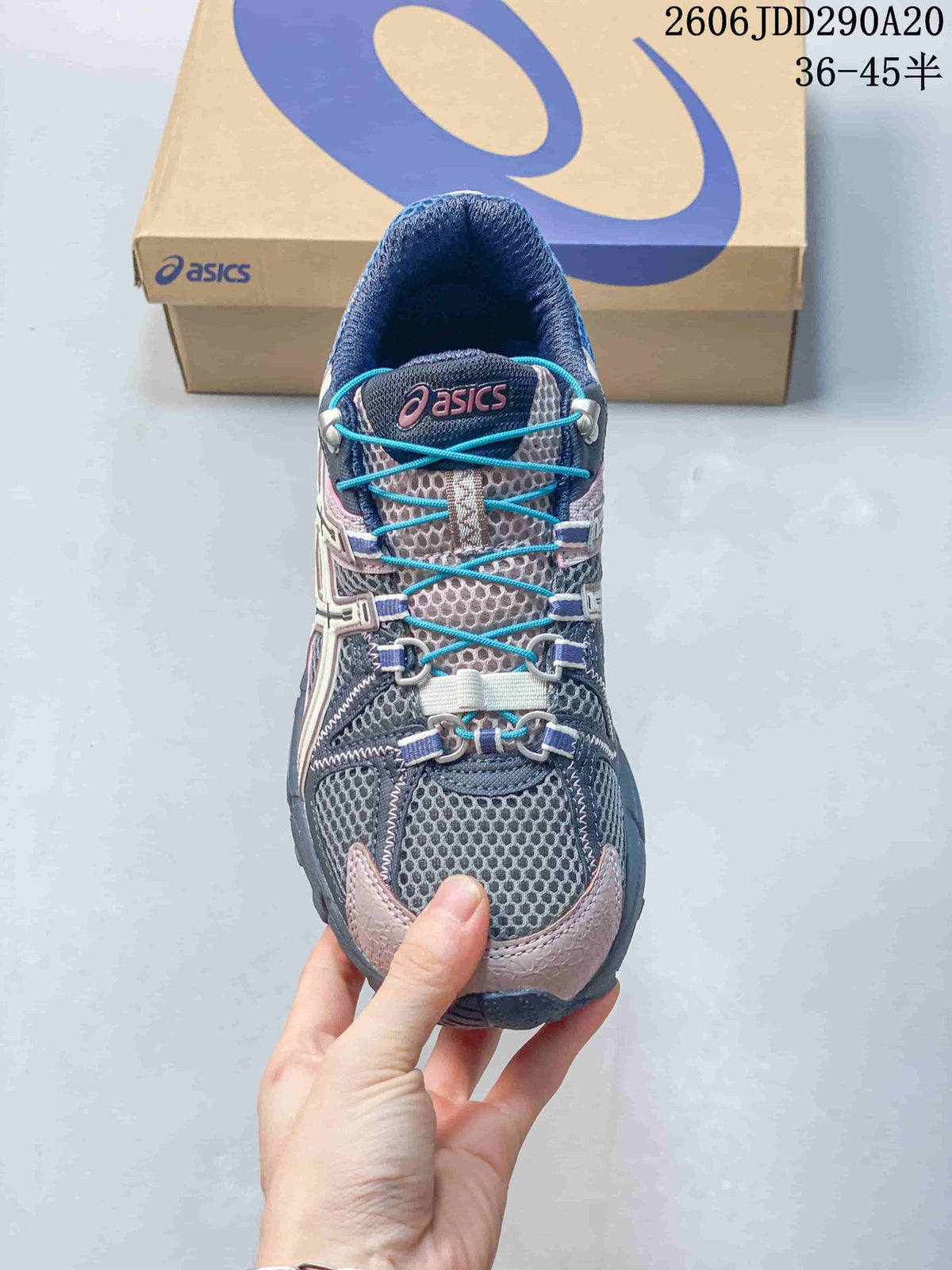 ASICS Gel-Kahana 8 Trail Running Shoes Gray Pink