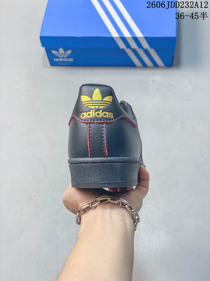 Adidas Originals Superstar Low-Top Sneakers JS1380