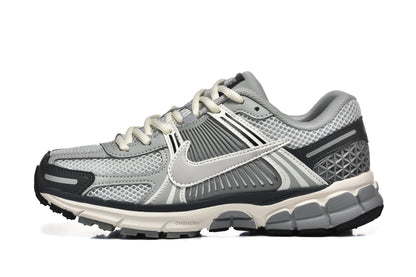 Nike Zoom Vomero 5 Sneakers in Grey and White