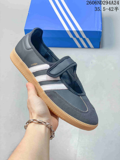 adidas Samba Jane Mary Jane Sneakers HP7130