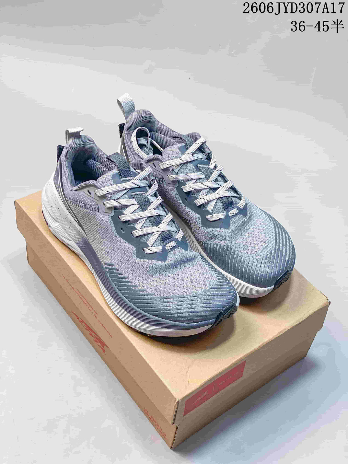 Altra Experience Wild 2 Men's Running Shoes Gray