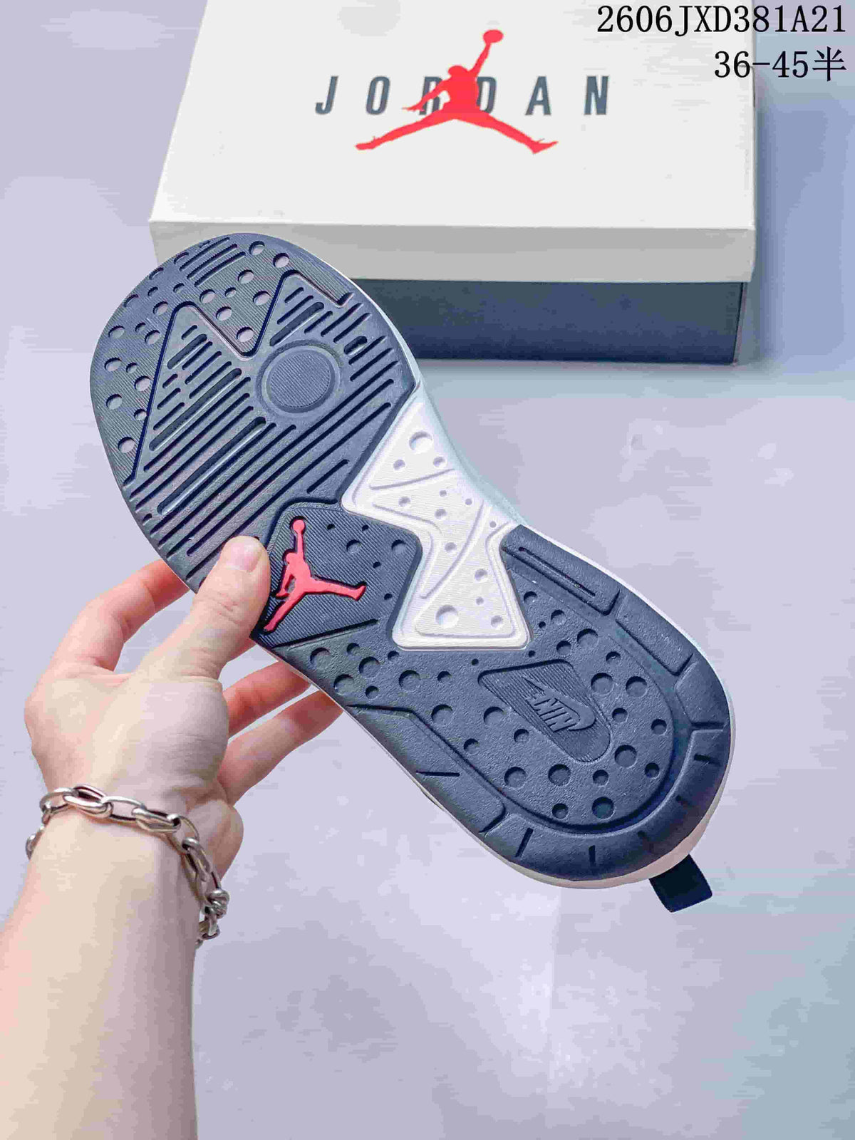 Jordan CMFT Era Sneakers in Gray and White - 06JXD381A21