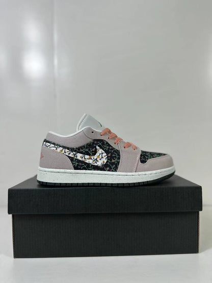 Jordan Air Jordan 1 Low SE GS Platinum Violet Sneakers FJ3445-001