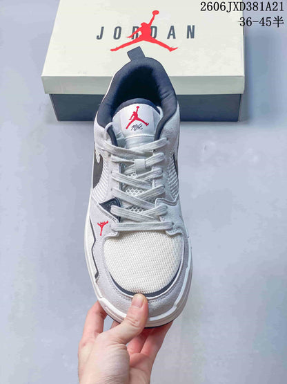 Jordan CMFT Era Sneakers in Gray and White - 06JXD381A21