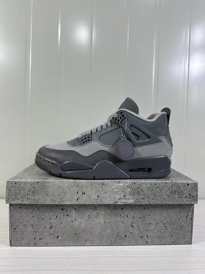 Opposite side profile showing the grey Air Jordan 4 Retro SE upper, mesh panel, laces, and dark sole.