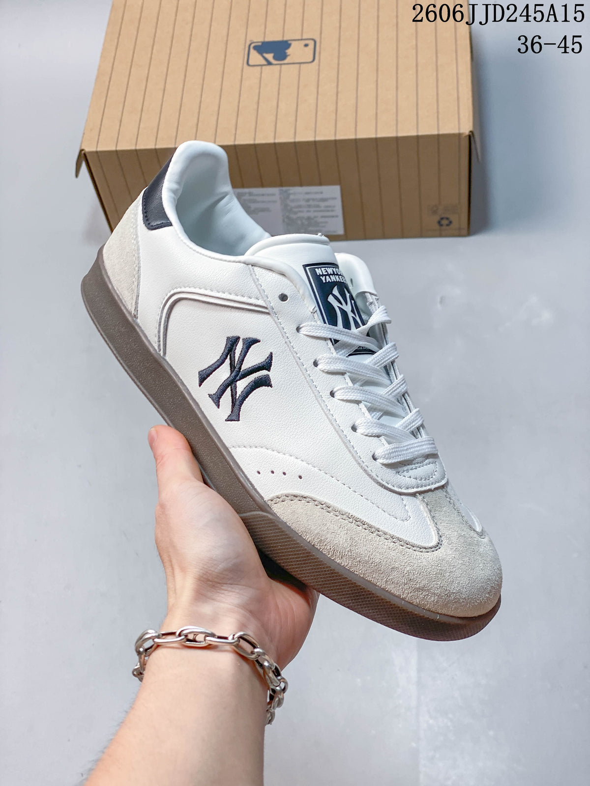 MLB Los Angeles Dodgers Low-Top Casual Sneakers, White and Gray