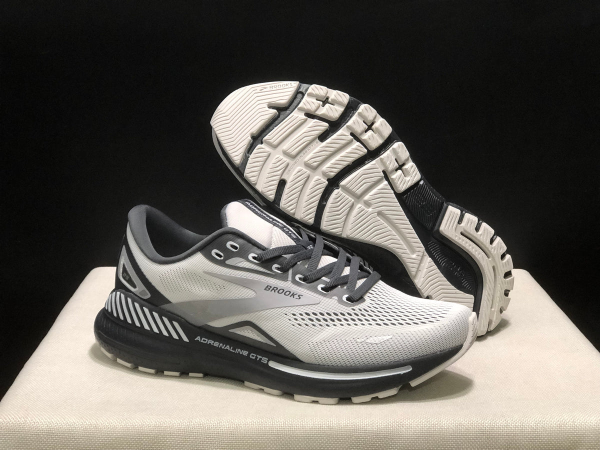 Brooks Adrenaline GTS 23 Running Shoes