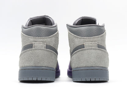 Rear view showing the padded grey collars, ankle panels and grey outsoles.