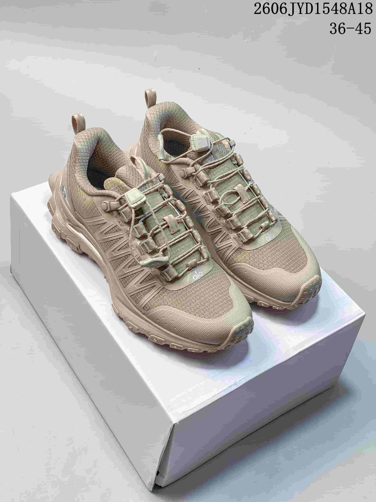 Alo Yoga Trail Running Shoes – Taupe