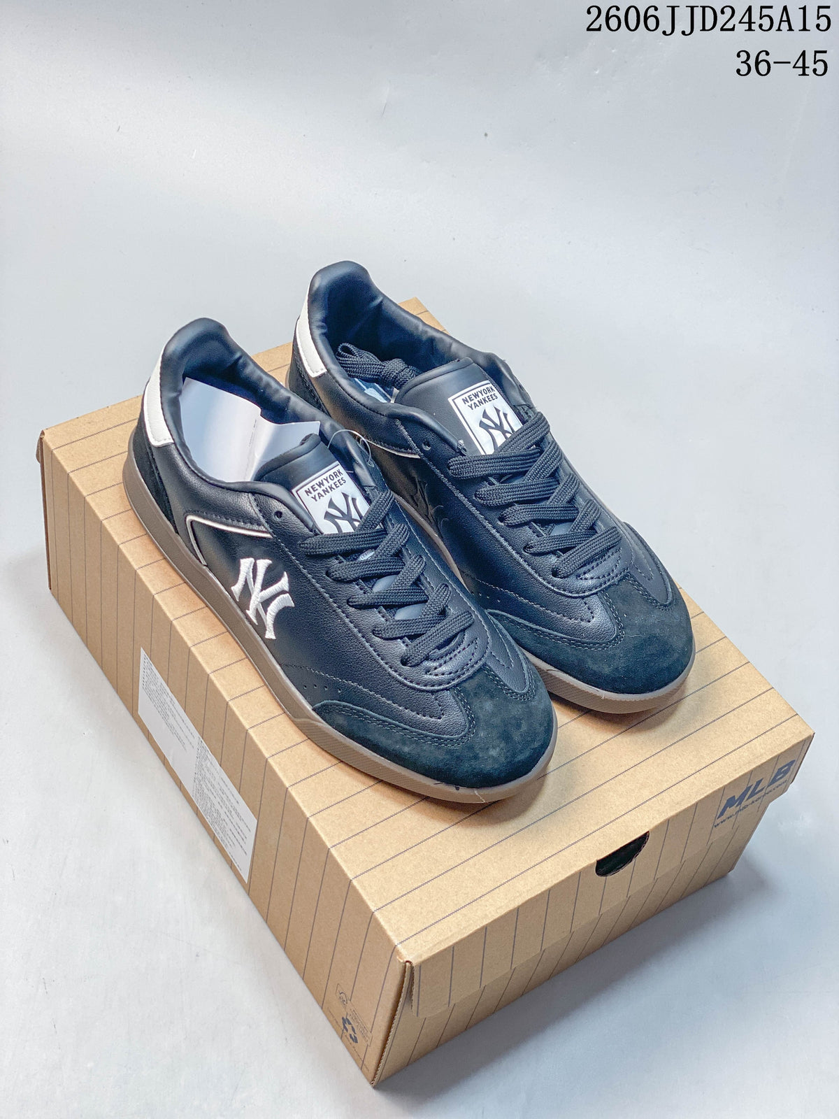 MLB Los Angeles Dodgers Low-Profile Sneakers, Navy
