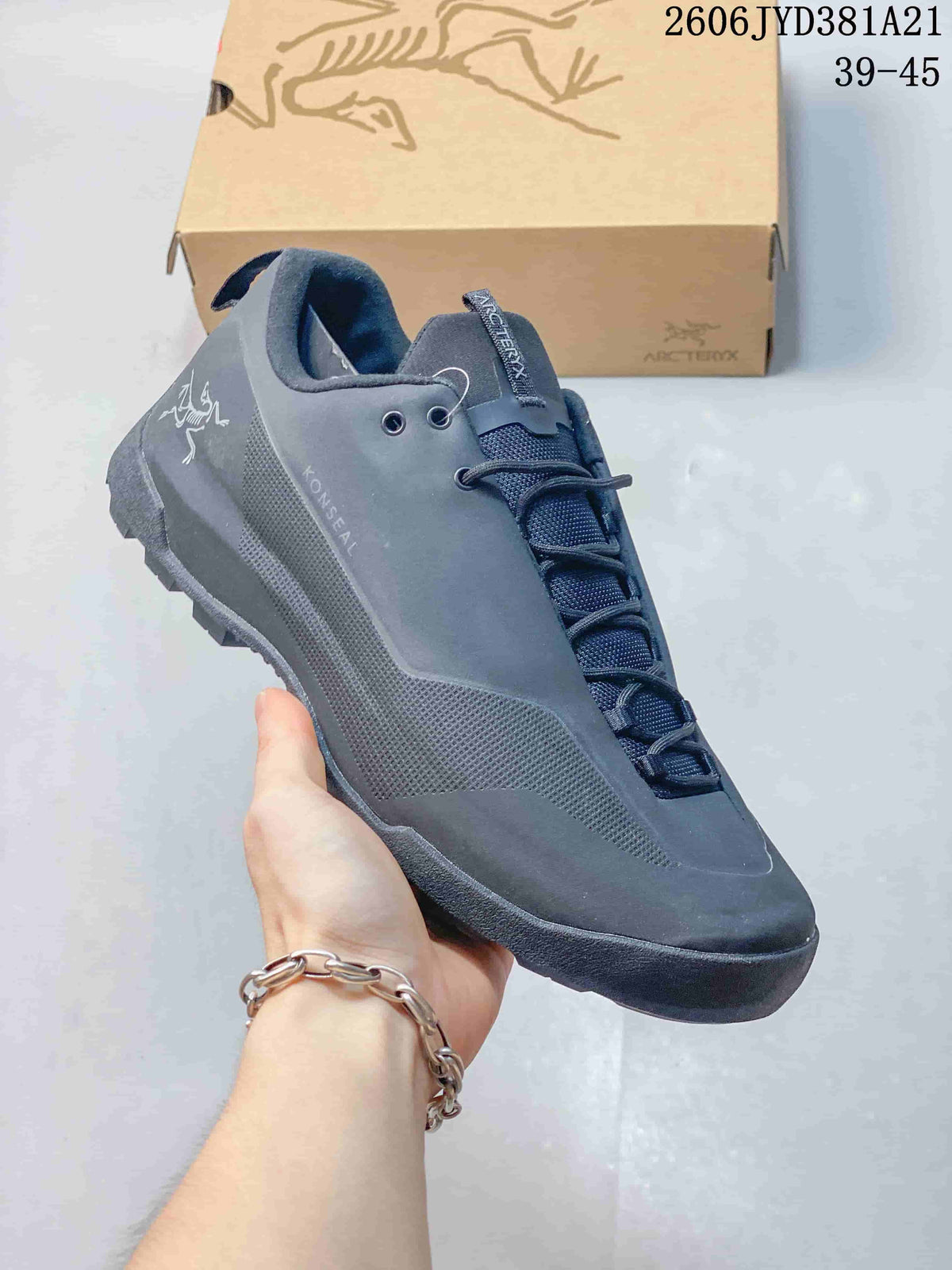 Arc'teryx Konseal Approach Shoes
