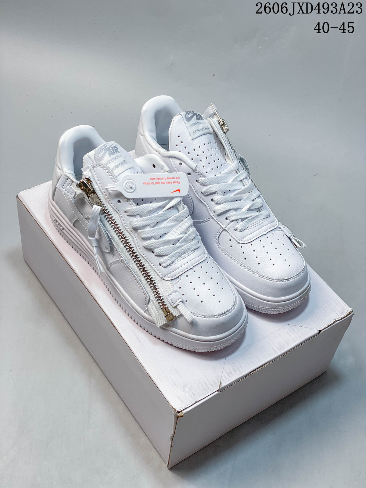 Nike Air Force 1 ’07 Low Zip Sneakers