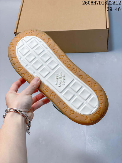 Louis Vuitton Green Low-Top Lace-Up Sneakers