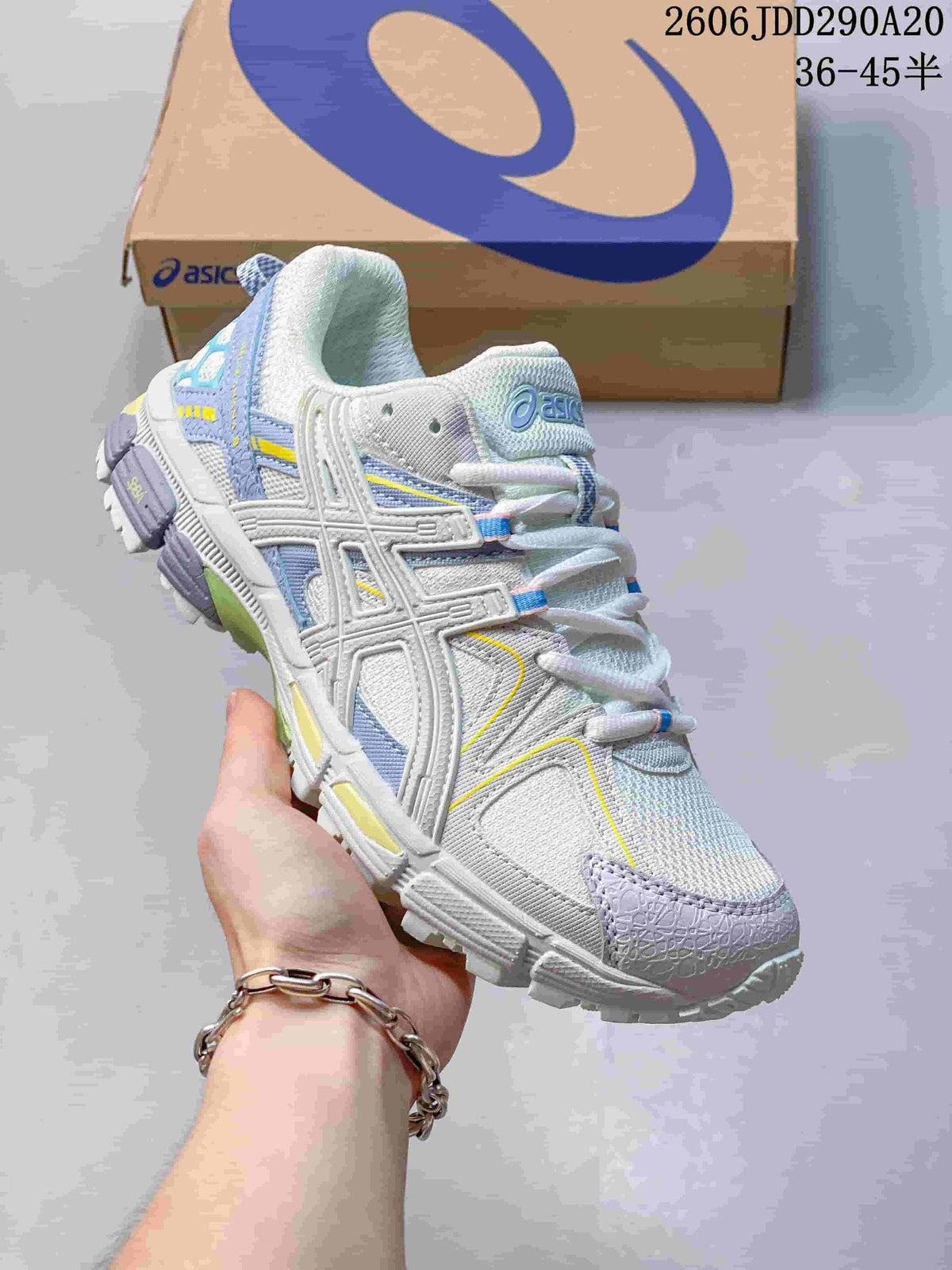 ASICS Gel-Kahana 8 Trail Running Sneakers White Blue