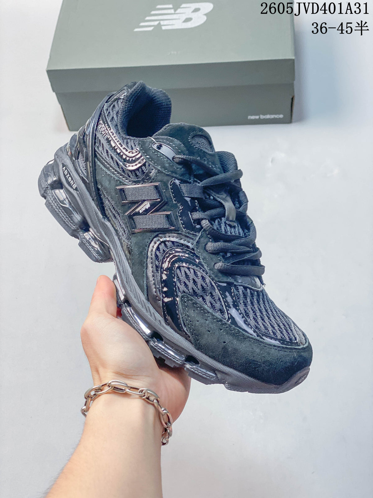 New Balance 997 Sneakers in Gray