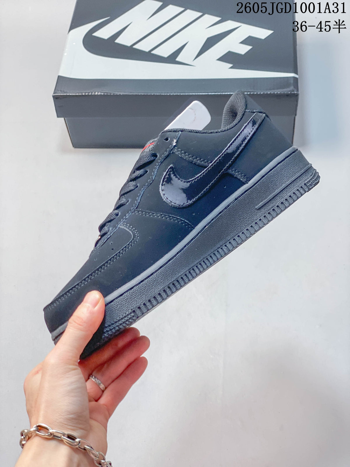 Nike Air Force 1 '07 Low Dark Navy Sneakers