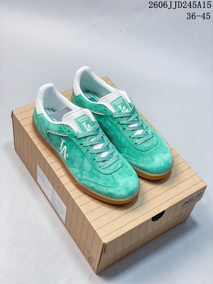 MLB Los Angeles Dodgers Low-Top Sneakers in Teal