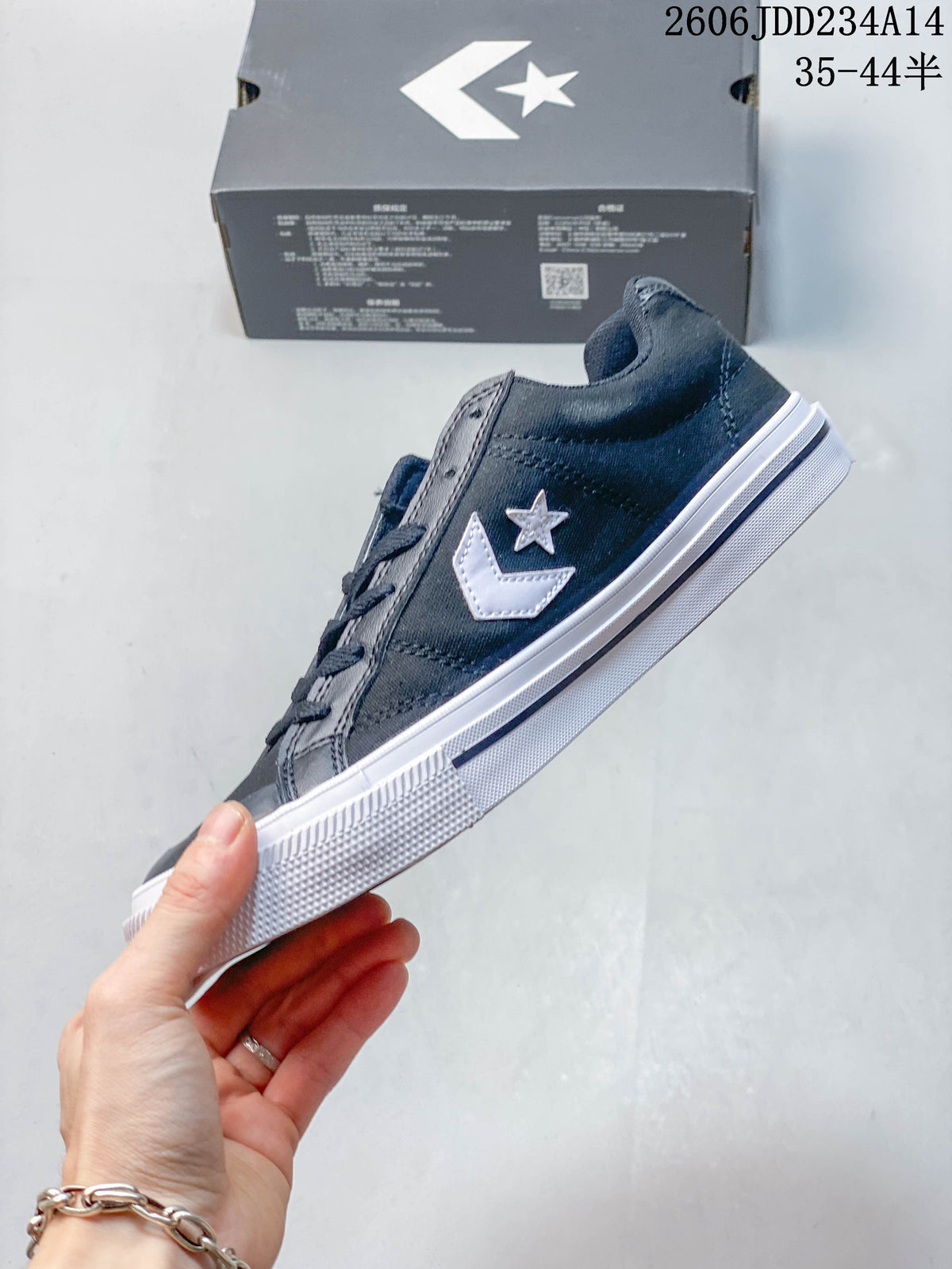 Converse Low-Top Lace-Up Sneakers in Charcoal