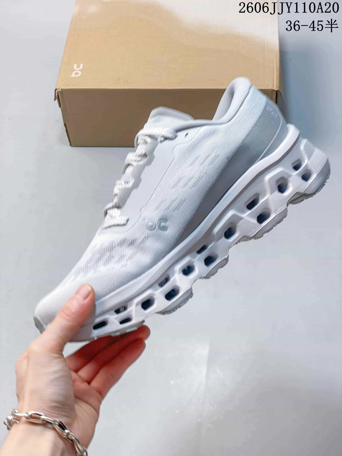 On Cloudmonster 3 White Low-Top Running Shoes