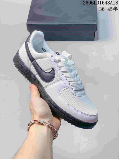 Nike Field General 82 SP Low-Top Sneakers