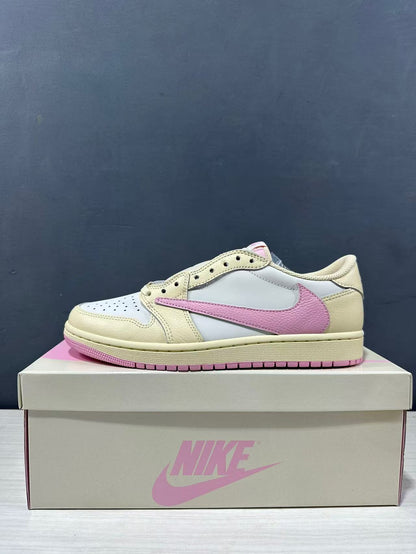 Side profile of the low-top sneaker showing the cream overlays, white panels and pink Swoosh.