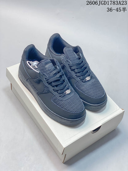 Nike Air Force 1 '07 Low Sneakers in Dark Gray