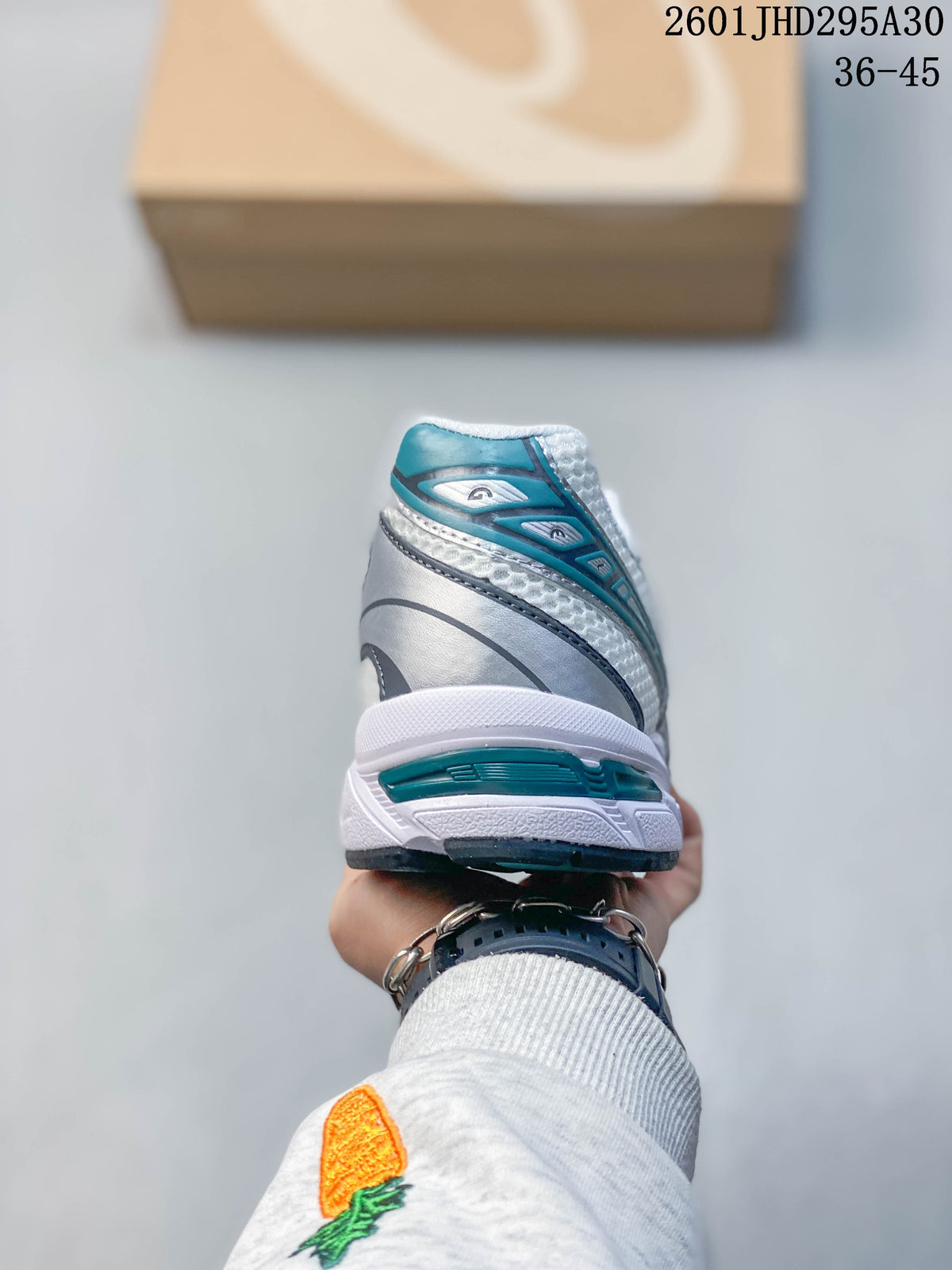 ASICS GEL-Nimbus 10.1 1203A543-400 Sneakers