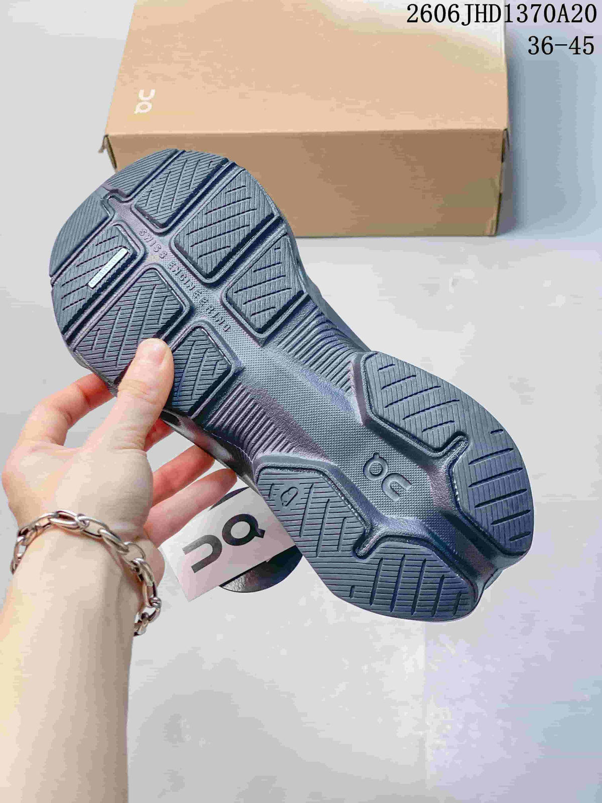 On Cloudpulse 2 Sneakers in Charcoal Gray
