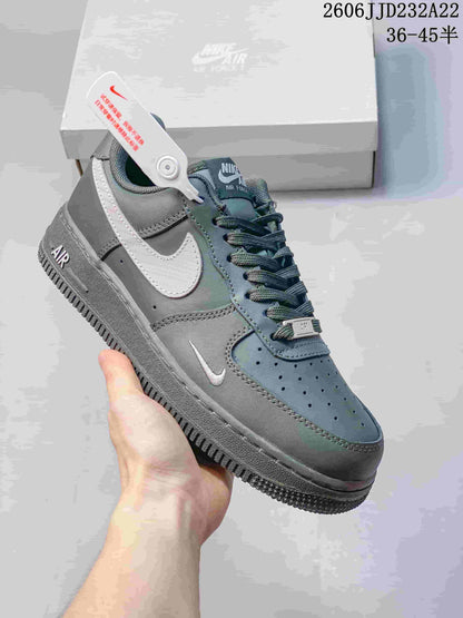 Nike Air Force 1 '07 Low Sneakers in Gray