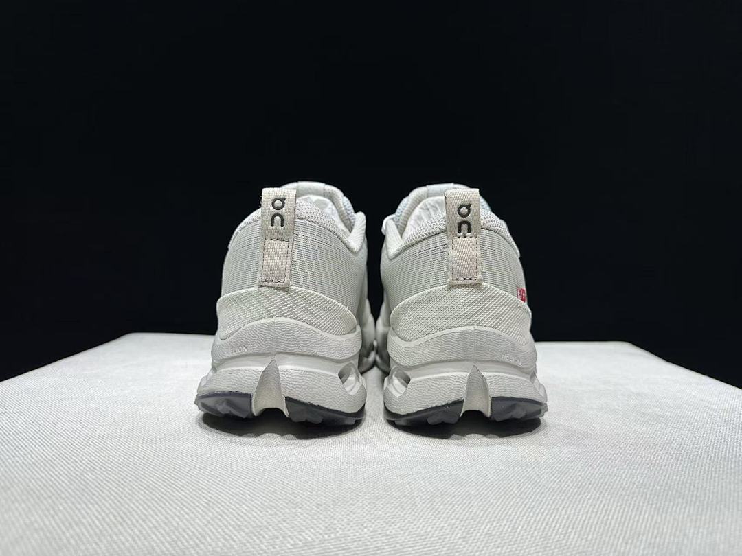 On Cloudsurfer Trail 2 Shoes in Gray and White