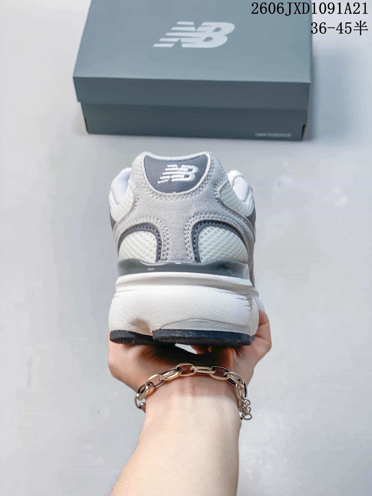 New Balance W603 Gray and White Running Sneakers
