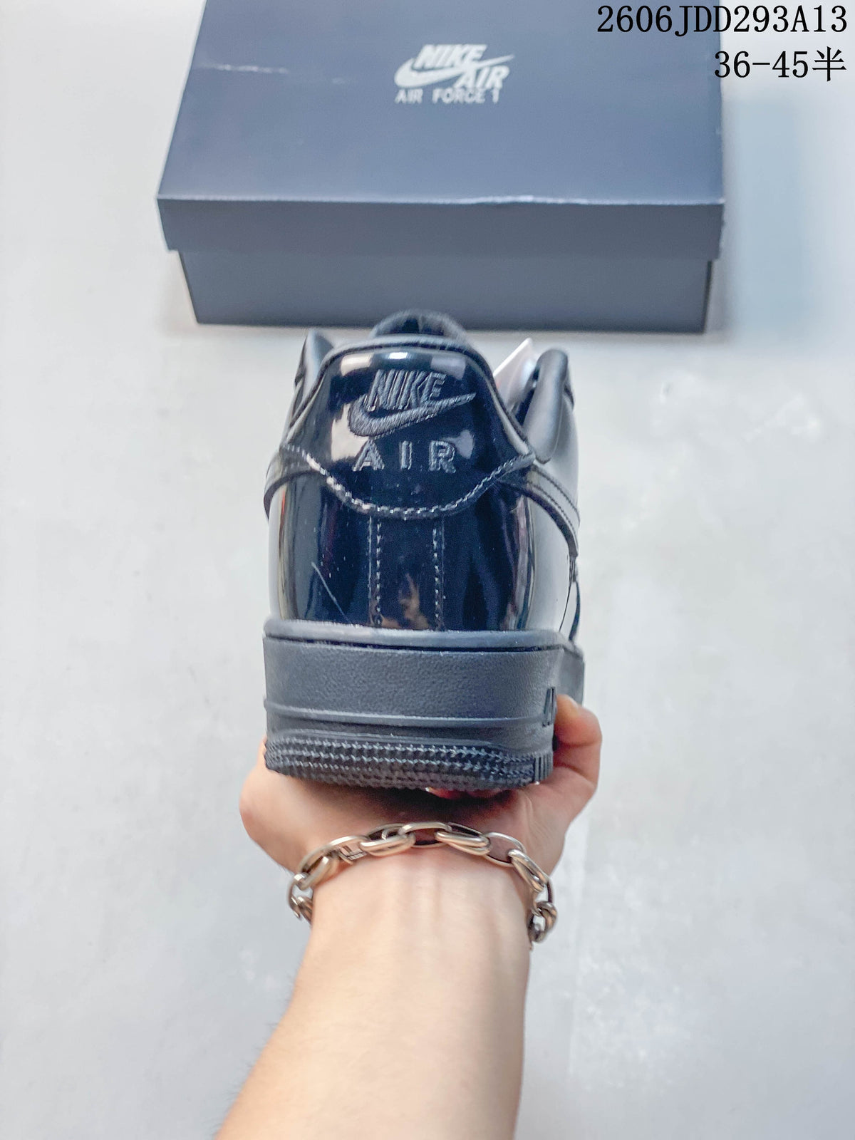 Nike Air Force 1 '07 Low Black Sneakers