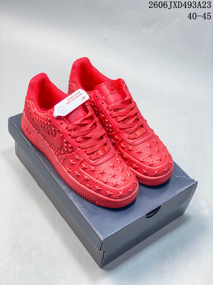 Nike Air Force 1 '07 Low Red Star-Textured Sneakers