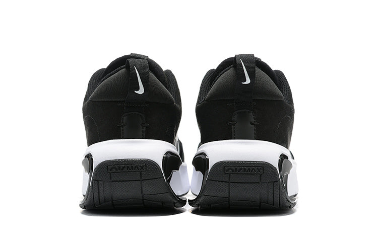 Nike Air Max Sneakers Black and White