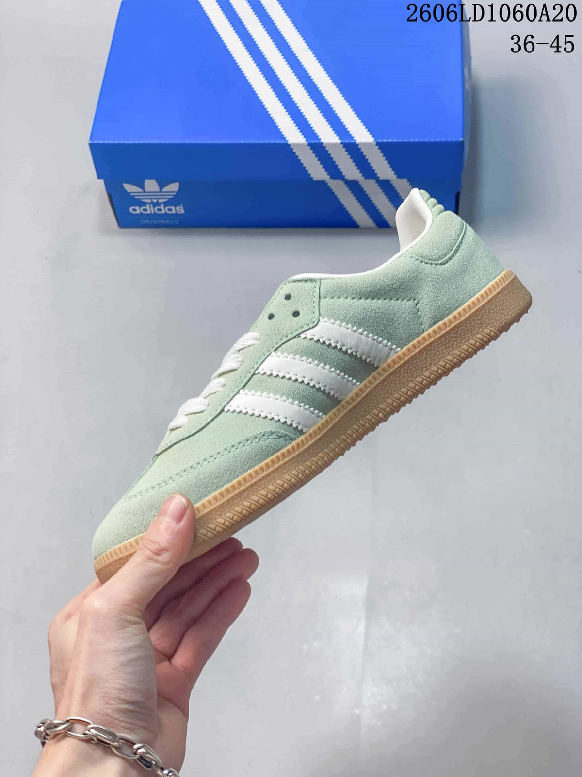 Adidas Originals Samba OG Low-Top Sneakers KH8706