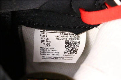 Interior size label showing UK 7, EUR 41, CM 26, BR 39.5, and CN 260.