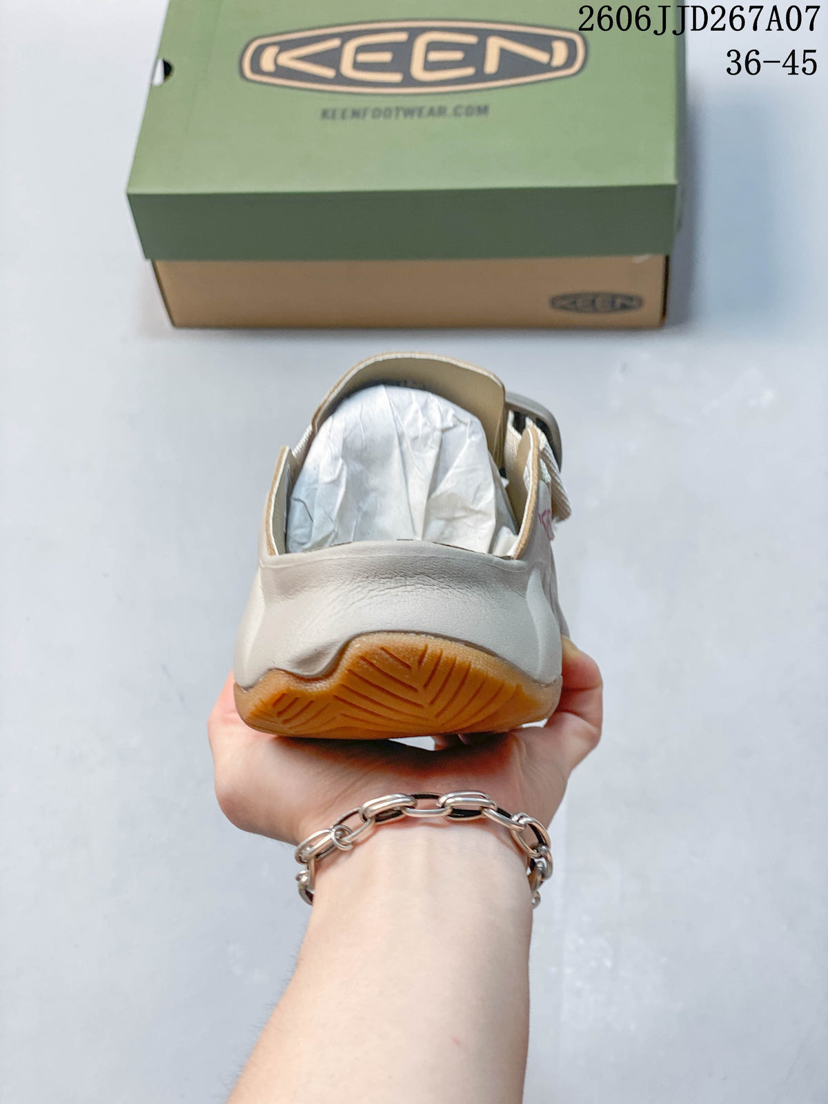 KEEN Hyperport Clog Sandal Beige 06JJD267A07