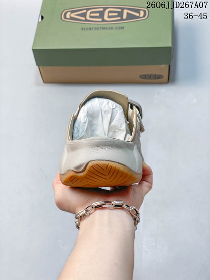 KEEN Hyperport Clog Sandal Beige 06JJD267A07